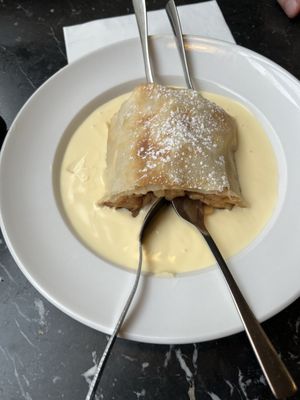 Café Goldegg by null