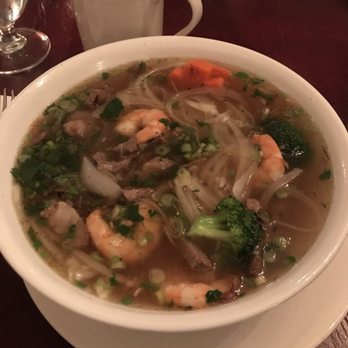 Le Petit Saigon Vietnamese Restaurant - Pork and prawn pho - Vietnamese Near Me - Victoria, British Columbia