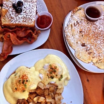 Waves - Crabmeat eggs Benedict and blueberry and cream cheese stuffed French toast. - American Near Me - Boothbay Harbor, Maine