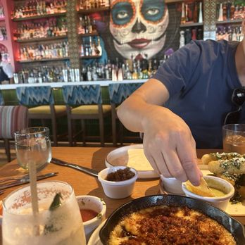 Meximodo - Mexican Near Me - Metuchen, New Jersey