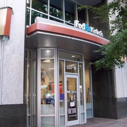 FedEx Office Print & Ship Center