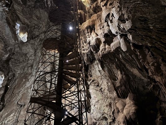 Moaning Caverns Adventure Park