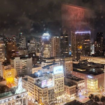 Starlite - View from windows overlooking Union Square. - Cocktail Bars Near Me - San Francisco, California Starlite - View from windows overlooking Union Square. - Cocktail Bars Near Me - San Francisco, California