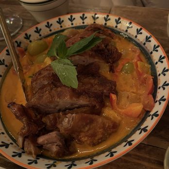 Saranrom Thai - Pineapple Curry Duck - Thai Near Me - Elmhurst, New York