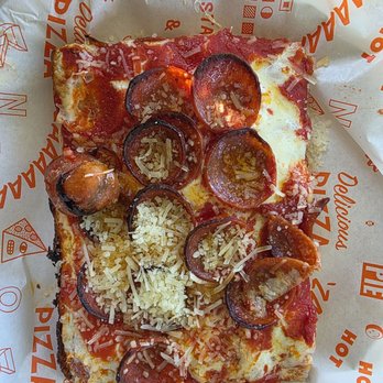 Catboat Pizza Bar - Bars Near Me - Alexandria, Virginia Catboat Pizza Bar - Bars Near Me - Alexandria, Virginia