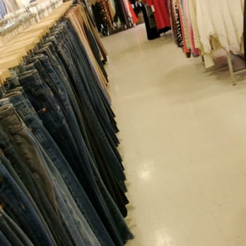Bungalow - Used, Vintage & Consignment Near Me - Toronto, Ontario