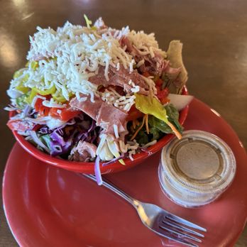 Luigi's Pizza Parlor - Antipasti Salad - Pizza Near Me - Sacramento, California
