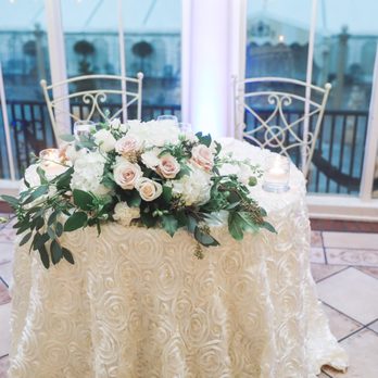 Amour Florist  - Wedding Planning Near Me - Elk Grove, California