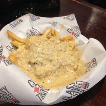 Bloc+ - Vladimir Poutine - Pubs Near Me - Glasgow, GLG