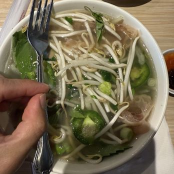 Mama Hong's Vietnamese Kitchen - Burbank - Traditional *Pho Traditional Combo* Wagyu steak, brisket, tendon - Vietnamese Near Me - Burbank, California