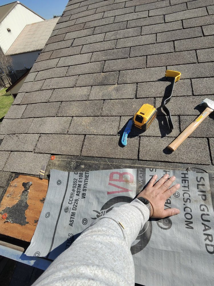 Slide of BD Commercial Roofing