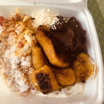 Alice’s Catering - Salvadoran breakfast (12): scramble egg, refried beans, cheese, fried plantains. - Salvadoran Near Me - San Leandro, California Alice’s Catering - Salvadoran breakfast (12): scramble egg, refried beans, cheese, fried plantains. - Salvadoran Near Me - San Leandro, California