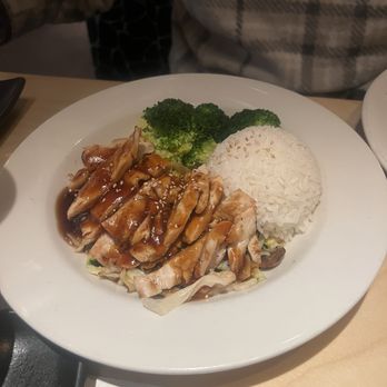 Yasuo Sushi & Tapas - Sushi Bars Near Me - Scottsdale, Arizona Yasuo Sushi & Tapas - Sushi Bars Near Me - Scottsdale, Arizona