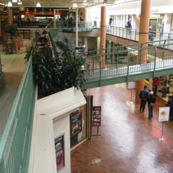 Confederation Court Mall