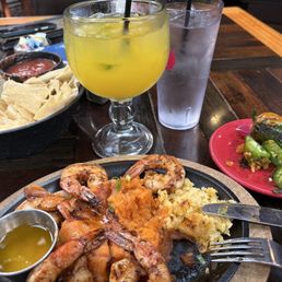 Grilled Rosalita Tiger Shrimp special with a giant grilled jalapeño pepper. Beverage of choice Margo Margarita. Grilled Rosalita Tiger Shrimp special with a giant grilled jalapeño pepper. Beverage of choice Margo Margarita.