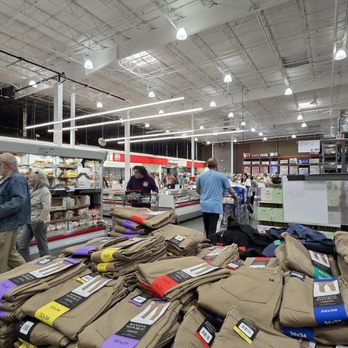 Costco Wholesale - Interior. - Grocery Near Me - Gilbert, Arizona Costco Wholesale - Interior. - Grocery Near Me - Gilbert, Arizona