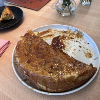 Solstice - Sticky bun - New American Near Me - Irvine, California Solstice - Sticky bun - New American Near Me - Irvine, California