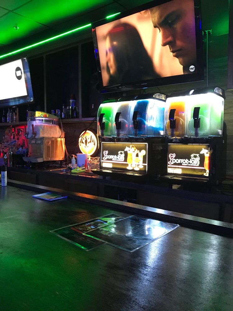 THE SKYBOX DAIQUIRI BAR AND BISTRO CLOSED 13 Photos & 18 Reviews