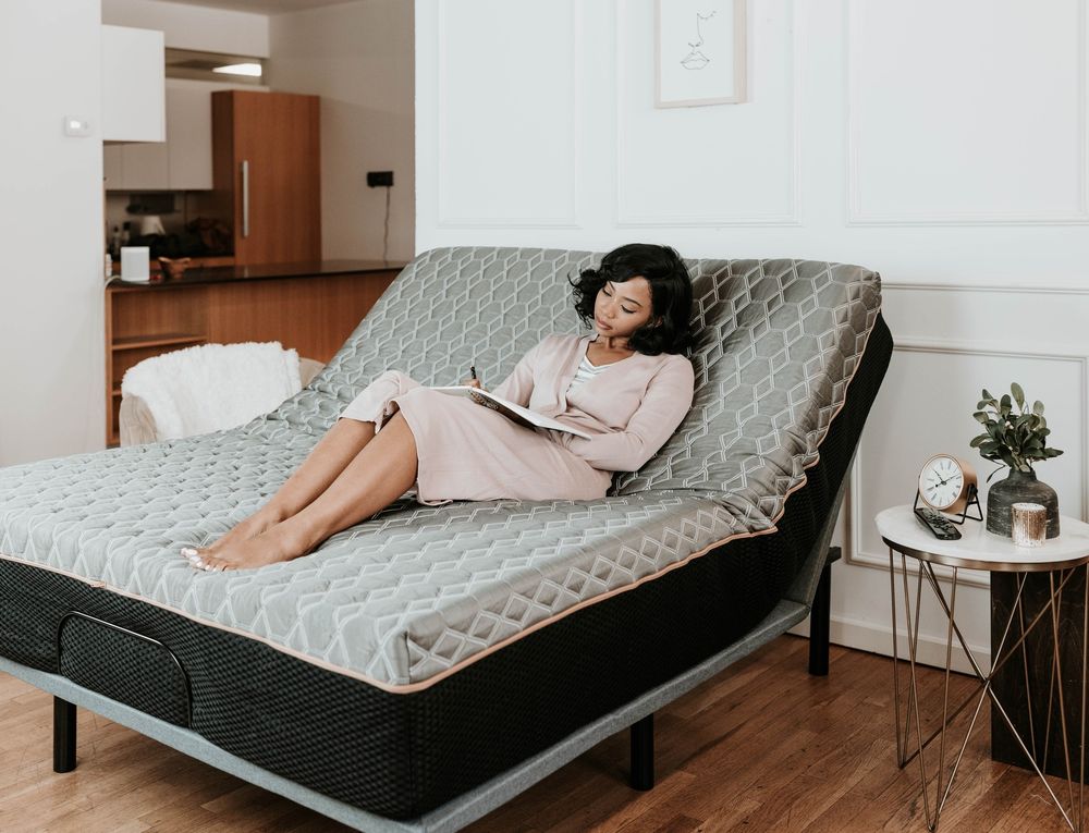 FLYNN’S PROPER MATTRESS & FURNITURE Updated September 2024 21