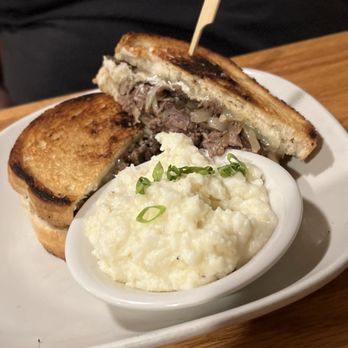 Sage Creek Grille - Pot Roast Melt with cheese grits - American Near Me - Custer, South Dakota