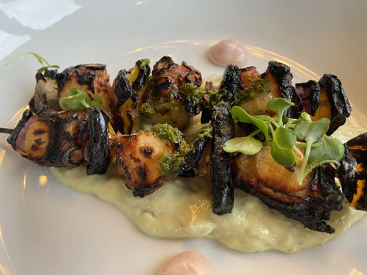 Helltown Kitchen by null