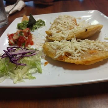 El Catrin - Chicken empanadas - Mexican Near Me - Warrenton, Oregon El Catrin - Chicken empanadas - Mexican Near Me - Warrenton, Oregon