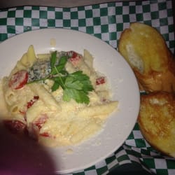 Hurricanes Bar & Grill - Pasta