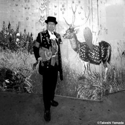 MTA - 4th Avenue - 9th St Subway Station - MTA SUBWAY - 4TH AVENUE & 9TH ST (Brooklyn, NY). Dr. Takeshi Yamada & Seara (Coney Island sea rabbit). Public art (mural) of the wild life.