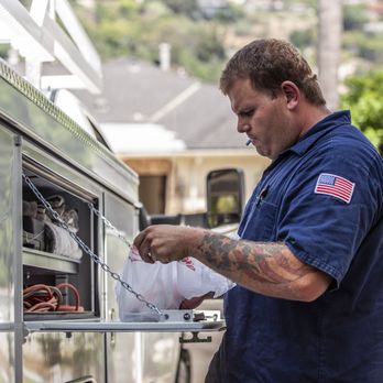 Zoom Electricians - Anaheim - Emergency electrical repair - Electricians Near Me Zoom Electricians - Anaheim - Emergency electrical repair - Electricians Near Me