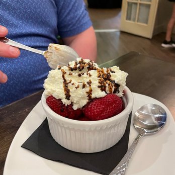 Lisi Italian - Awesome dessert - Italian Near Me - Pinehurst, North Carolina