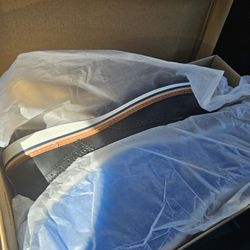 DSW Designer Shoe Warehouse - Shoes