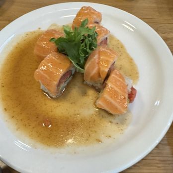 Tomodachi Sushi - Sushi Bars Near Me - Los Angeles, California Tomodachi Sushi - Sushi Bars Near Me - Los Angeles, California