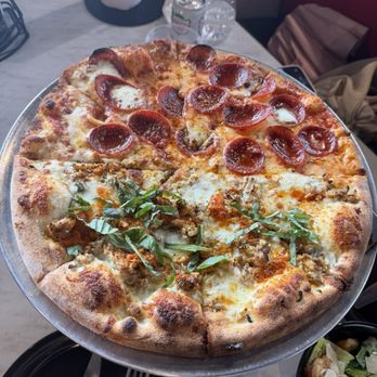 V Pizza - Pepperoni Rustica and Buffalo Chicken - Pizza Near Me - Orlando, Florida