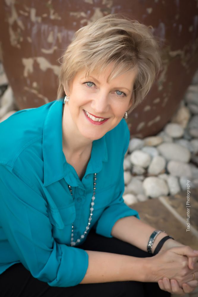 SONIA LEONARD RE/MAX TRINITY 121 Countryside Ct, Southlake, Texas