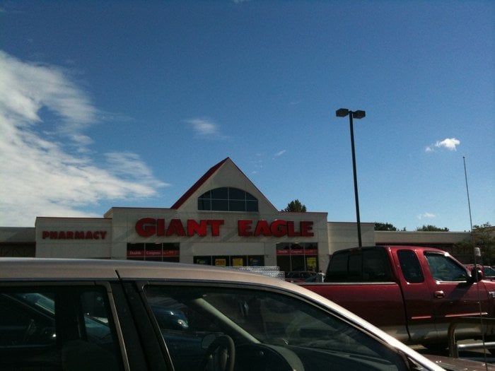 GIANT EAGLE Updated September 2024 9165 Ridge Rd, Girard