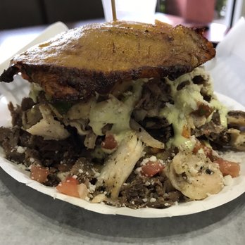 Eparepa Doral - Super Mixed Patacon with chicken and beef - Chicken Wings Near Me - Doral, Florida