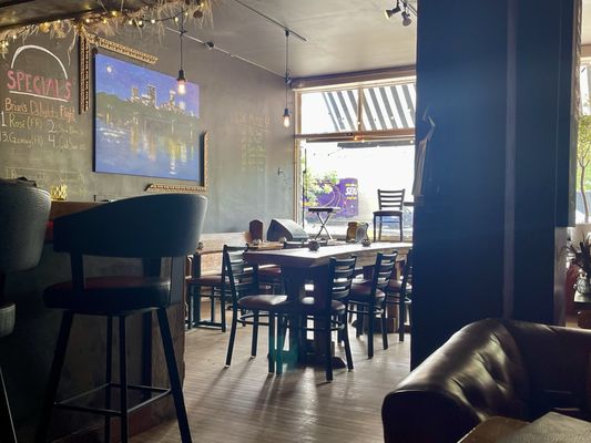 Troubadour Wine Bar by null
