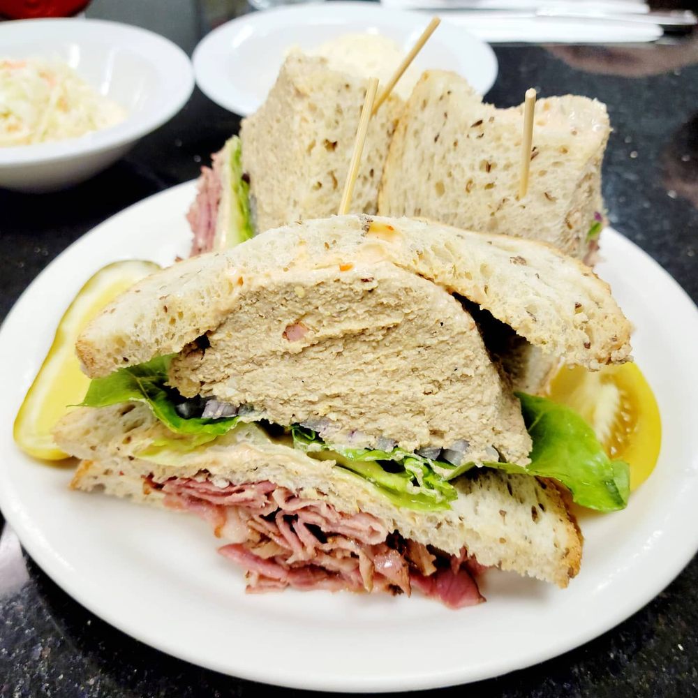 WEISS RESTAURANT DELI BAKERY 1421 Photos & 985 Reviews 2744 N Green