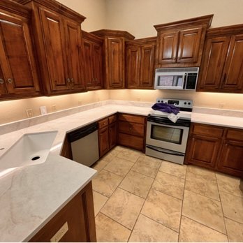 S & H Granite - Ivoritaj Quartz - General Contractors Near Me - Wichita Falls, Texas S & H Granite - Ivoritaj Quartz - General Contractors Near Me - Wichita Falls, Texas