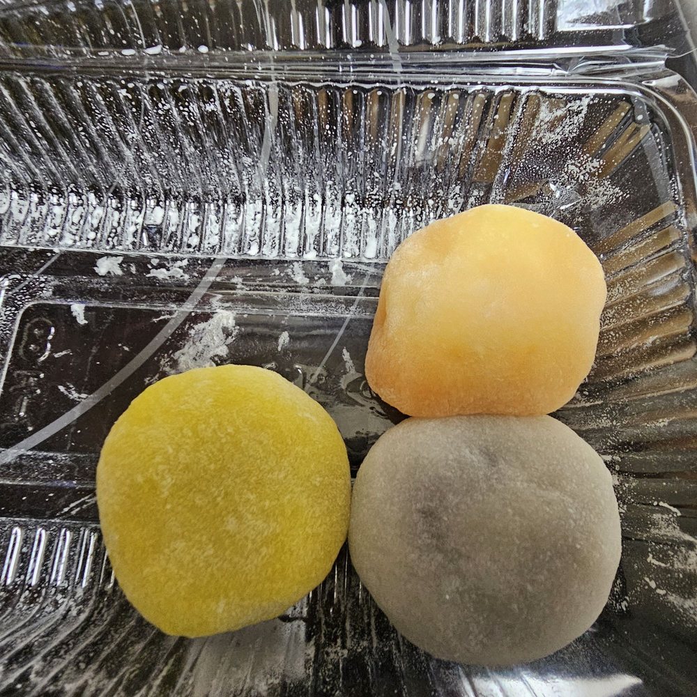 Nisshodo Candy Store - Yellow - Peanut Butter, White - Azuki, Orange - Coconut - Candy Stores Near Me - Honolulu, Hawaii Nisshodo Candy Store - Yellow - Peanut Butter, White - Azuki, Orange - Coconut - Candy Stores Near Me - Honolulu, Hawaii