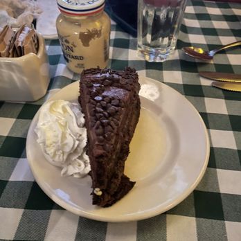J.G. Melon - Chocolate Chip Cake - American Near Me - New York, New York