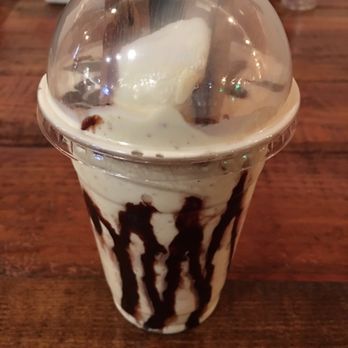 Burger Bench - American Near Me - Escondido, California