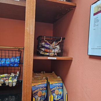 Courtyard by Marriott - Snack selection - Hotels Near Me - San Juan, Puerto Rico