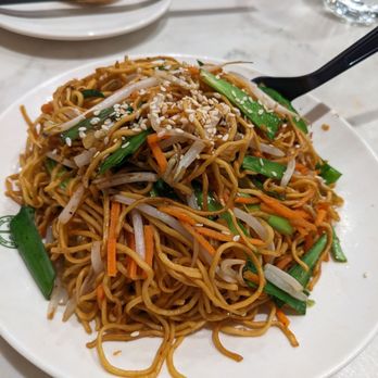 Tim Ho Wan - Stir Fried Noodles - Dim Sum Near Me - Irvine, California Tim Ho Wan - Stir Fried Noodles - Dim Sum Near Me - Irvine, California