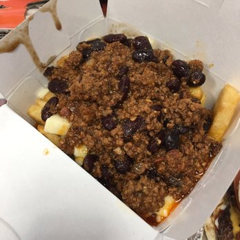kings drive in - Poutine with Homemade Chili - Fast Food Near Me - Toronto, Ontario kings drive in - Poutine with Homemade Chili - Fast Food Near Me - Toronto, Ontario