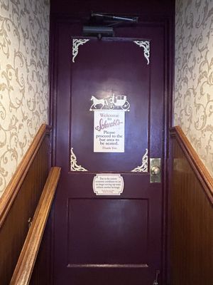 Schwabl's by null