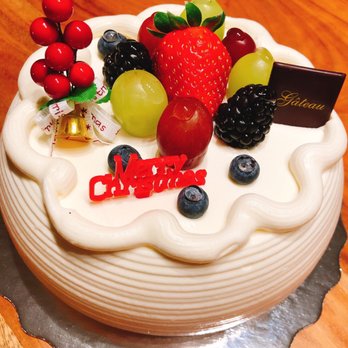 Bakery Gateau - Fresh cream cake - Bakeries Near Me - Vaughan, Ontario