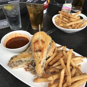 Yard House - Cuban - New American Near Me - Orlando, Florida