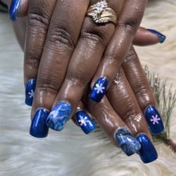 MilliesWorld of Nails