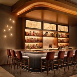 Ruthie's Steak & Seafood at Grand Island Casino Resort - Our full service bar stocks anything to wet your whistle.